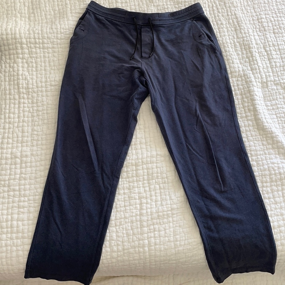 Men’s Lululemon Sweatpants XL
